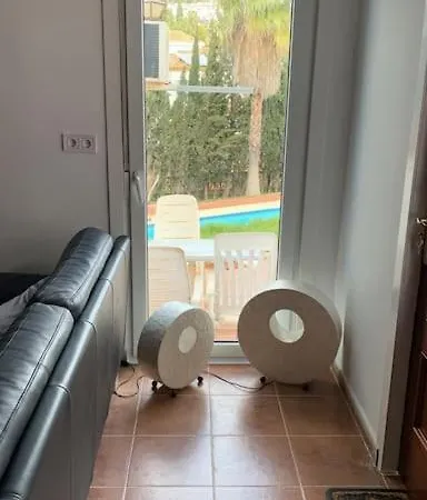 Met Zwembad Сasa de vacaciones Benalmádena